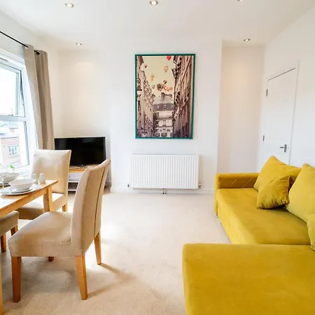 Cozy Urban Retreat | Modern 1br | Free Parking *