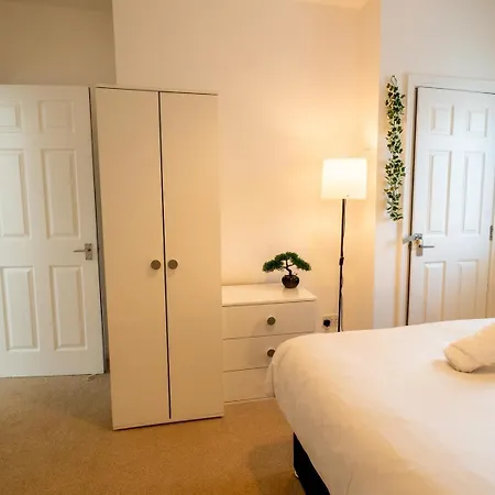 Cozy Urban Retreat | Modern 1br | Free Parking Lejlighed